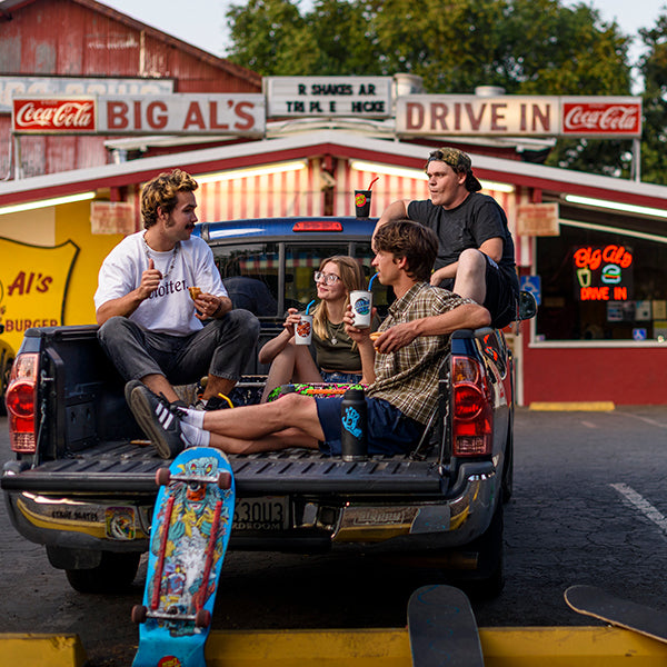 16oz-pint-cup-santa-cruz-u3 16oz_pints_santa_cruz_2_vacationdot_wavedot_skaters_truckbed_square.jpg