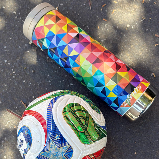 20oz-tkwide-with-twist-cap-mosaic-p0 20oz_tkwide_bottle_seasonal_mosaic_soccerball_square.jpg