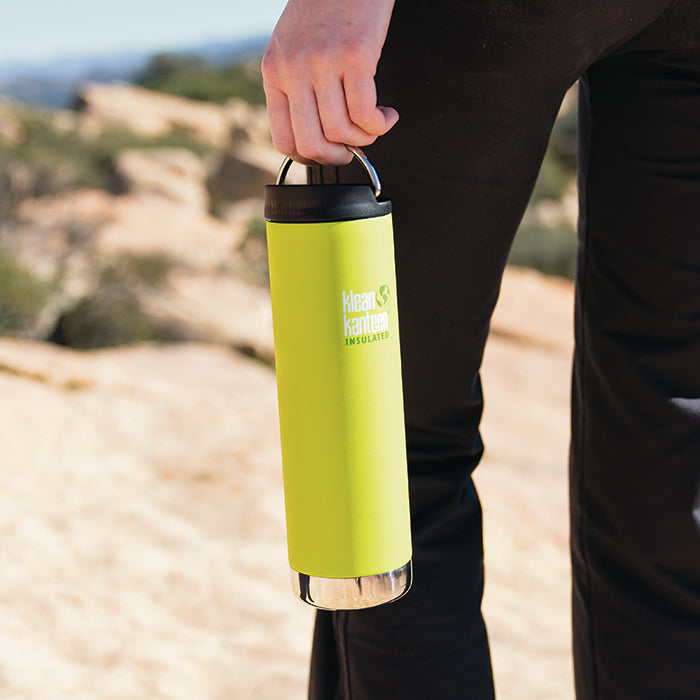 tkwide-cafe-cap-u7 K20TKWPCC-JP-cafecap-loop-hiking_lifestyle.jpg