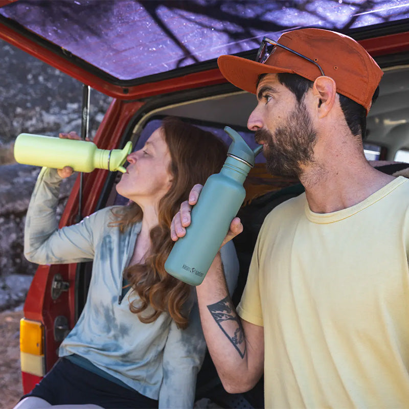 sports-bundle-chug-and-classic-r4 classic_27oz_flip_seal_couple_tailgate_tip-sip_square.jpg