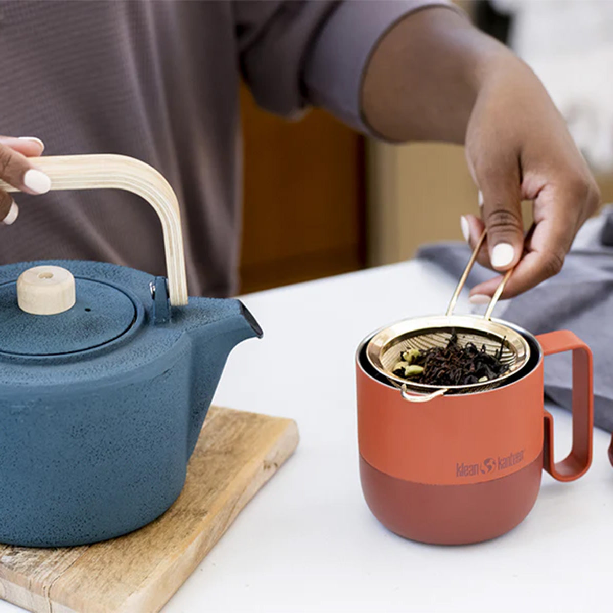 14oz-rise-mug-sale-c6 coffee_tea_seep_rise_mug_square.jpg