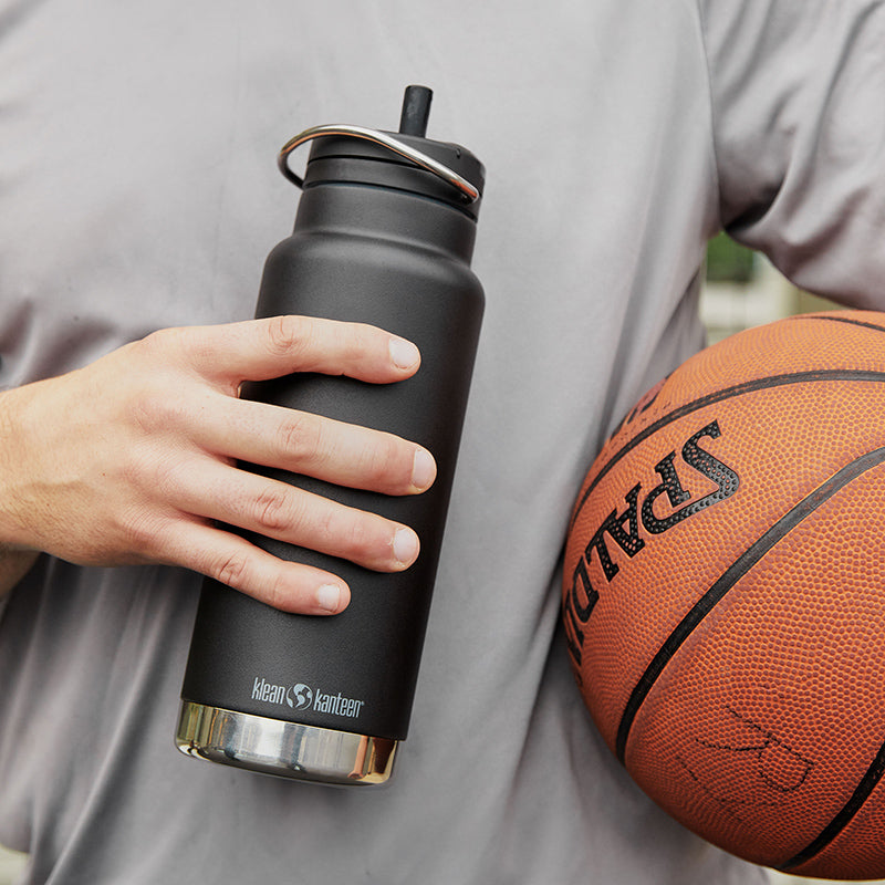 32oz-tkwide-with-twist-cap-m2 tkwide_32oz_insulated_bottle_twist_closeup_basketball_square.jpg